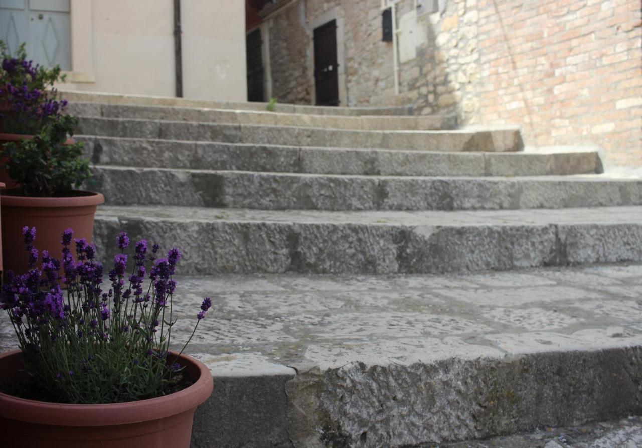 B&B Al Gravattone Venosa Exterior foto